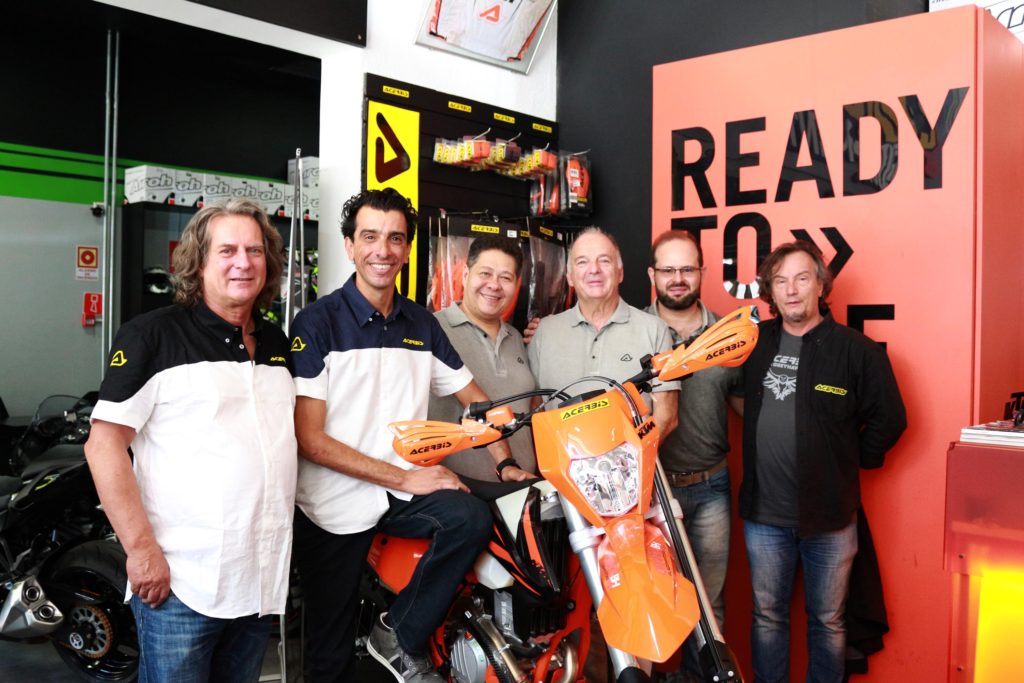 Orange Powersports anuncia parceria oficial com Acerbis